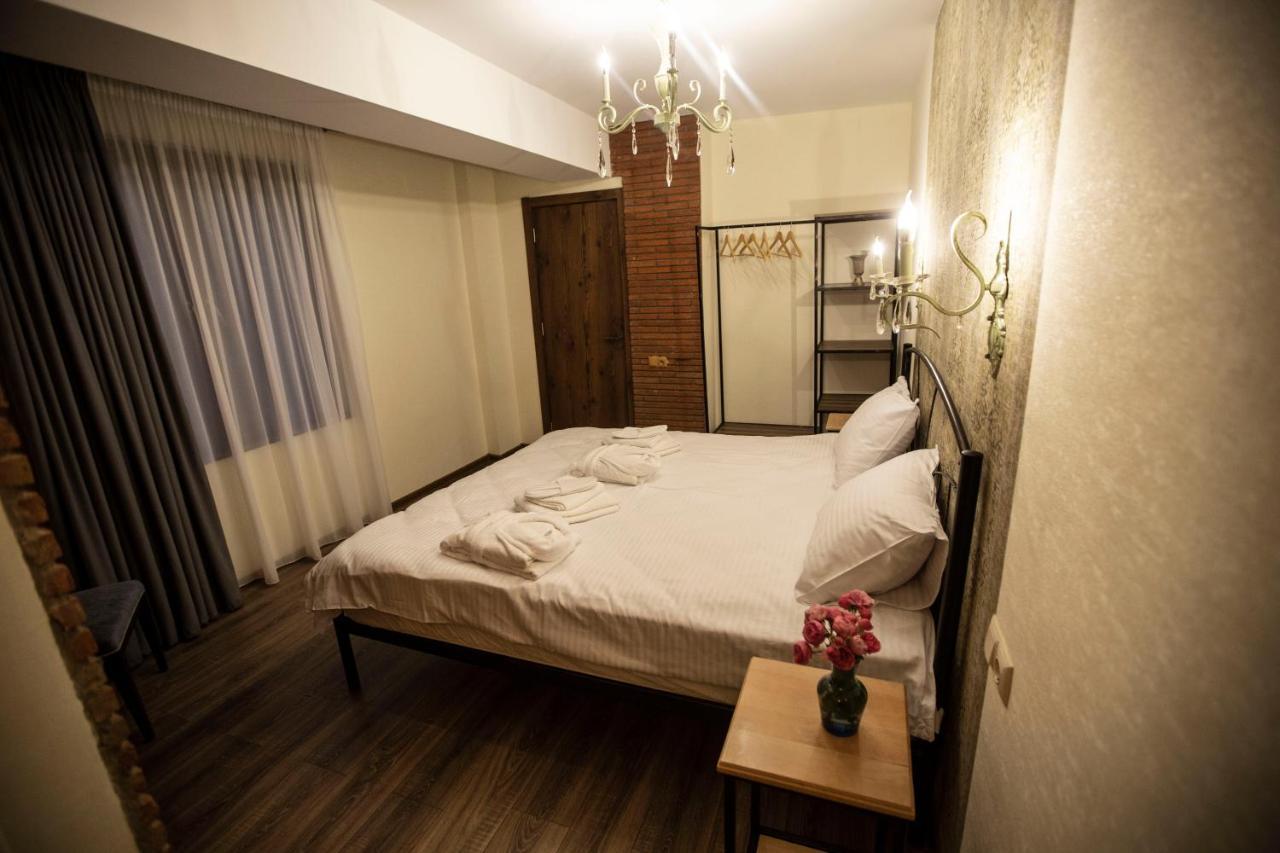 Wine Hills Hotell Tbilisi Exteriör bild