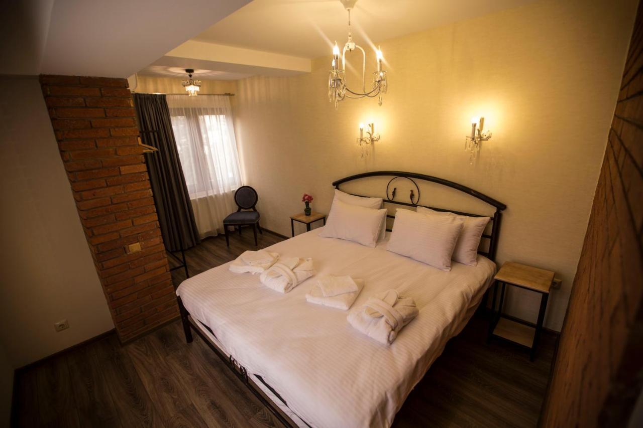 Wine Hills Hotell Tbilisi Exteriör bild